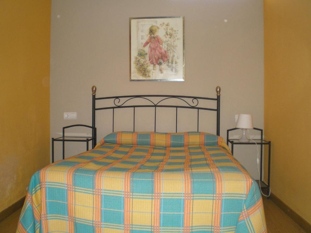 Apartamentos Turisticos Reyes Catolicos سرقسطة الغرفة الصورة