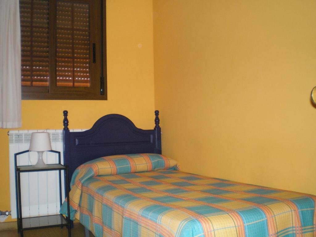 Apartamentos Turisticos Reyes Catolicos سرقسطة الغرفة الصورة